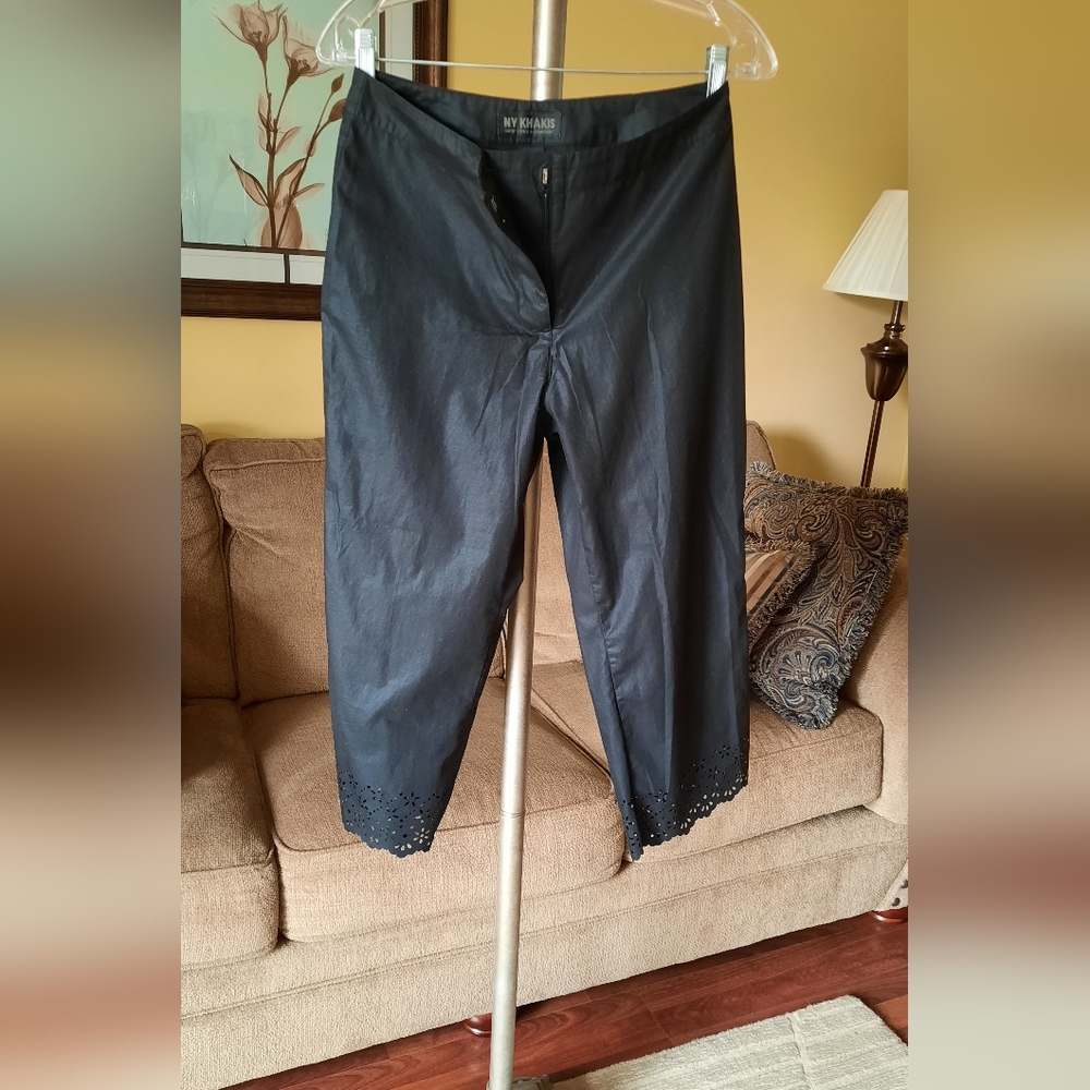 Vintage NY & Co NY Khakis Capris